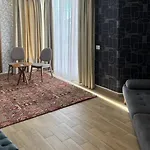 Prestige Hotel Golem (Tirana)