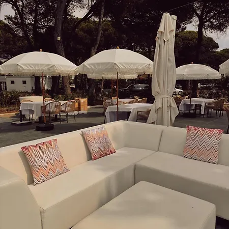 Hotel Prestige Golem (Tirana)