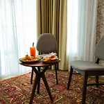 Otel Prestige