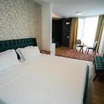 Otel Prestige