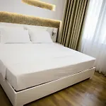 Отель Prestige Голем
