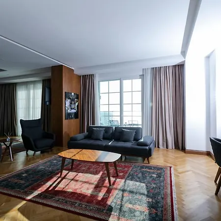 호텔 Prestige 골렘